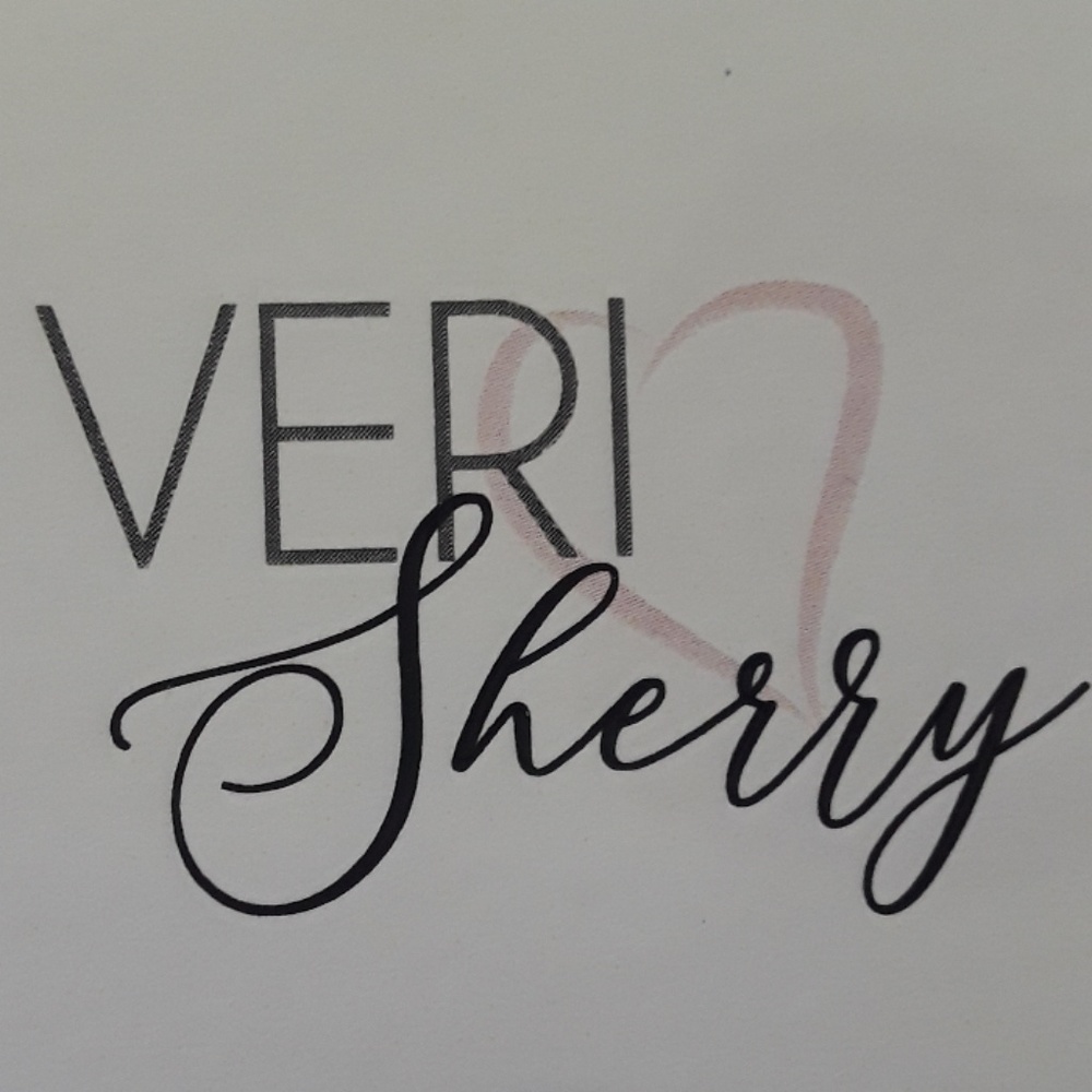 Meet your Posher, Sherry